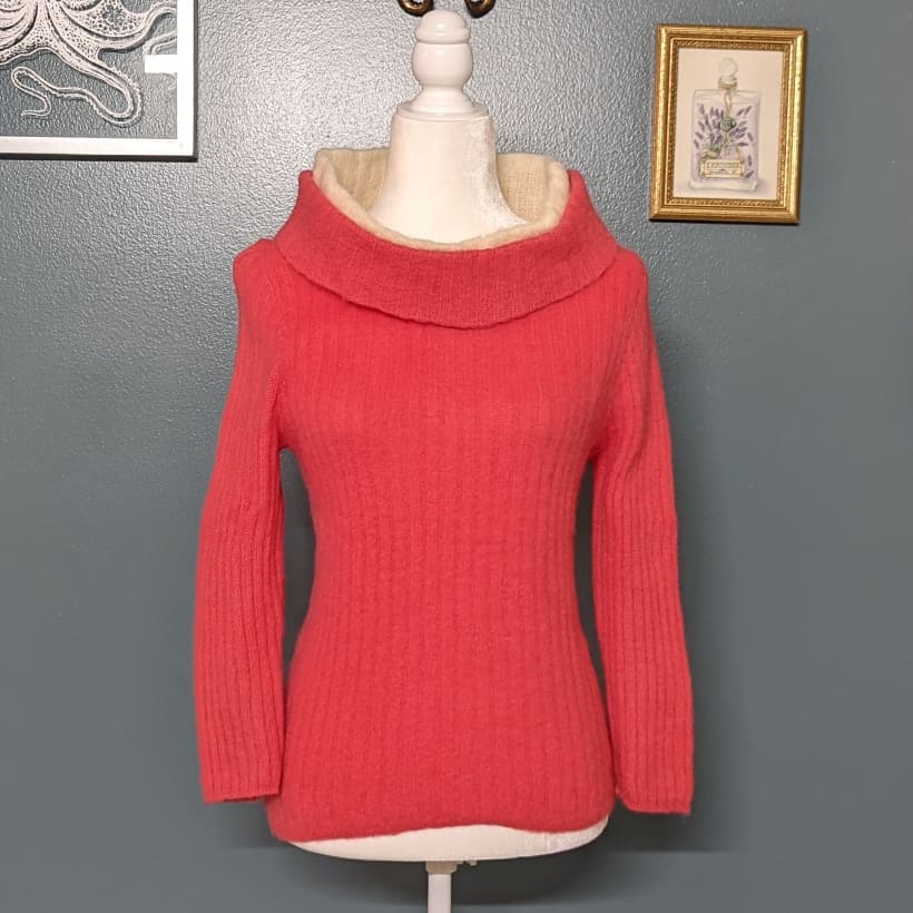 50s Yours Casually by Select Sportswear Watermelon Pink and Cream Wool Sweater